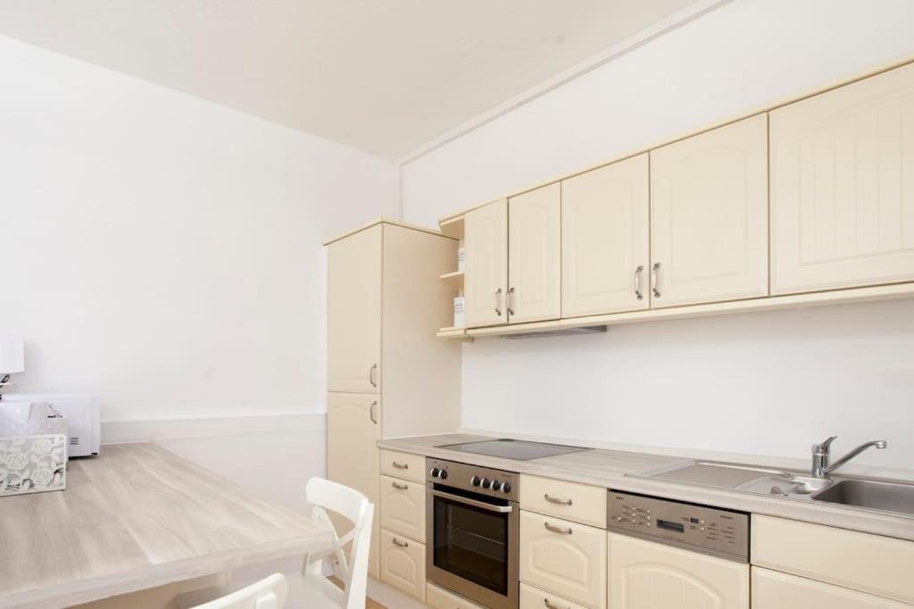 Exclusive 2-Room Souterrain Apartment Norimberk Exteriér fotografie